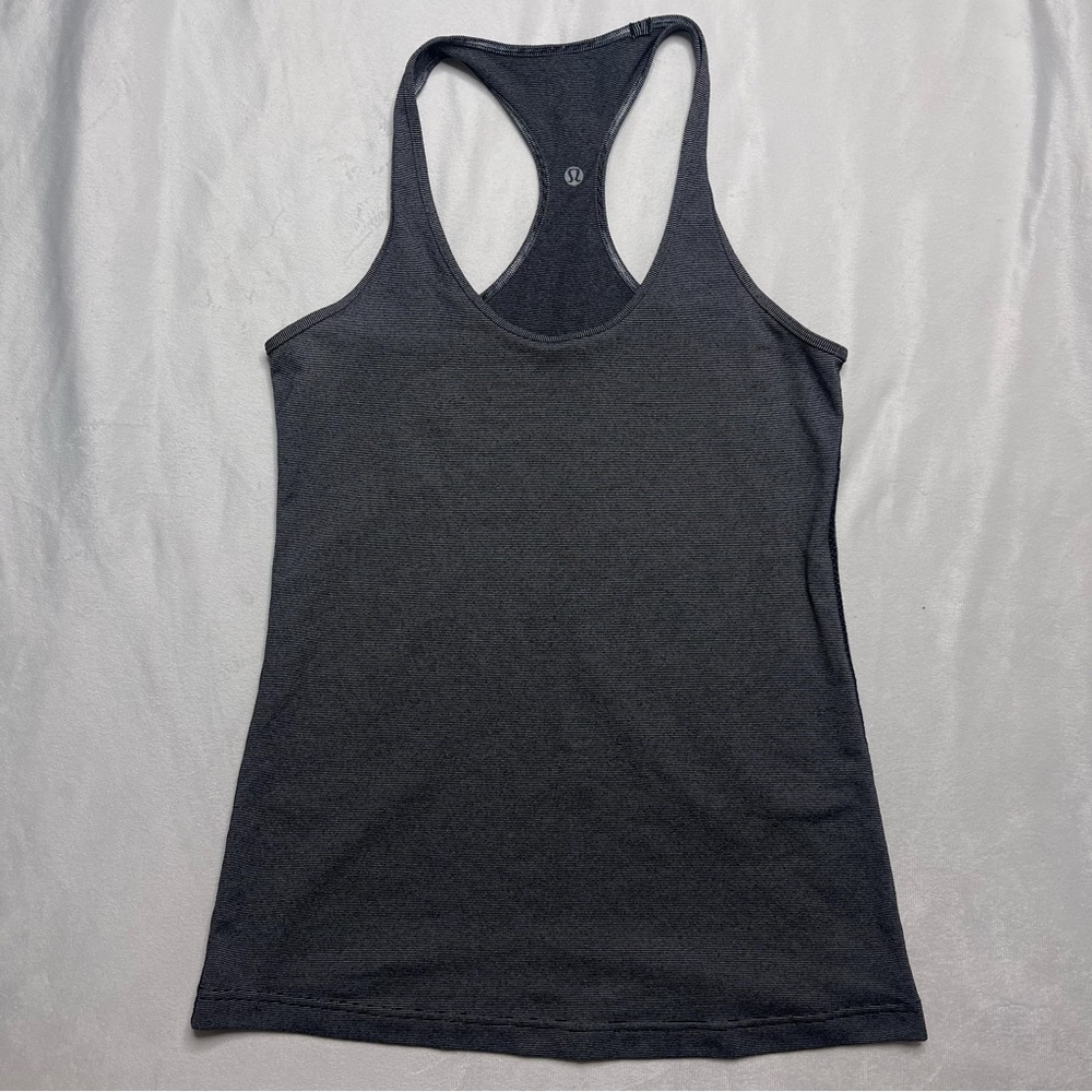 Lululemon Black/White Cool Racerback Tank Top size 8